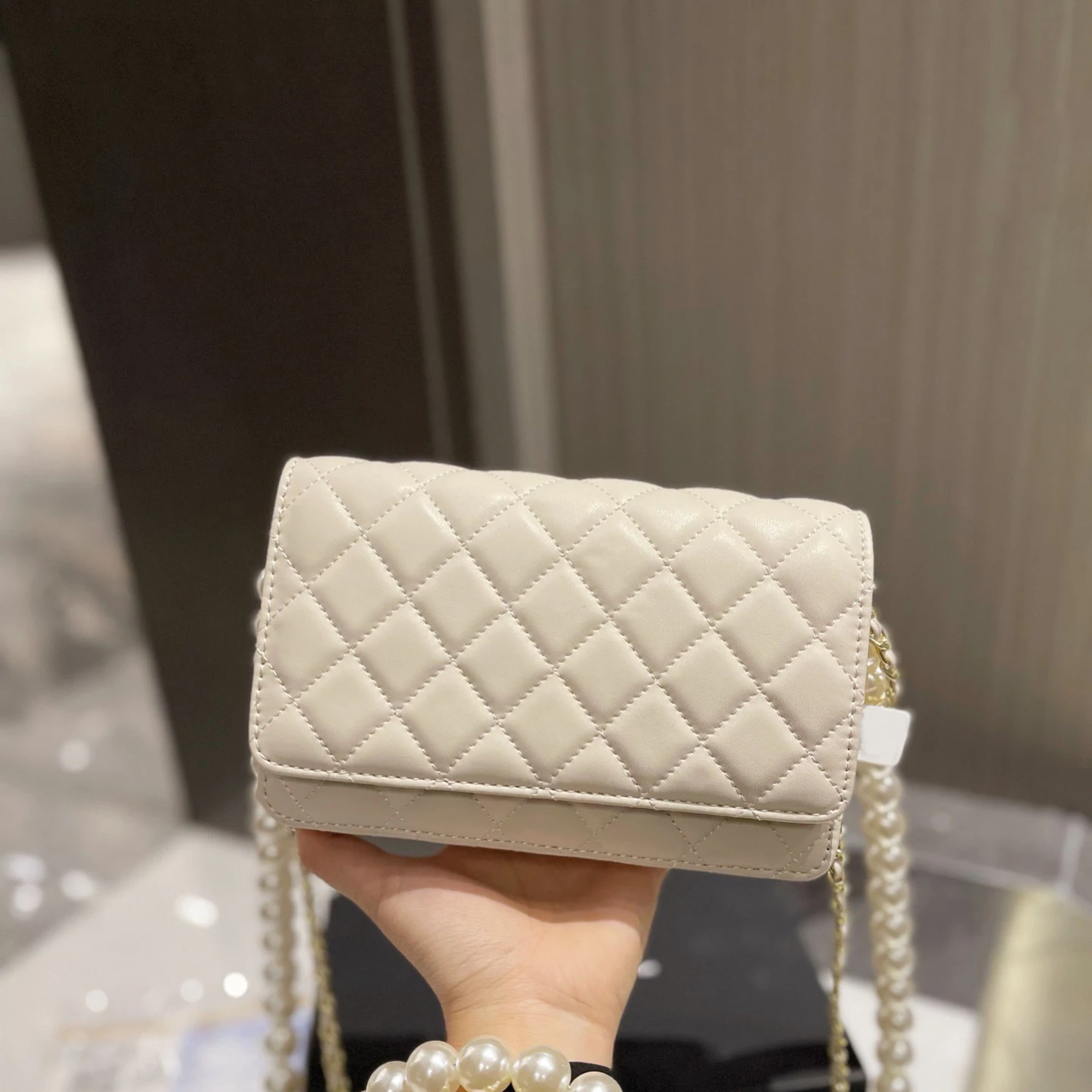 

Fashion cowhide pearl shoulder bag women diamond-quilted leather flap bag famous brand ladies calfskin handbag