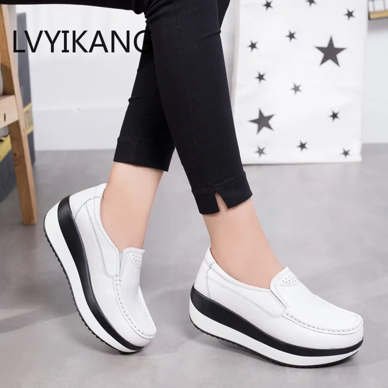 Women Flats Platform Loafers Ladies Elegant Genuine Leather Moccasins Shoes Woman Autumn Slip On Casual Women's Shoes
Women Flats Platform Loafers Ladies Elegant Genuine Leather Moccasins Shoes Woman Autumn Slip On Casual Women's Shoes