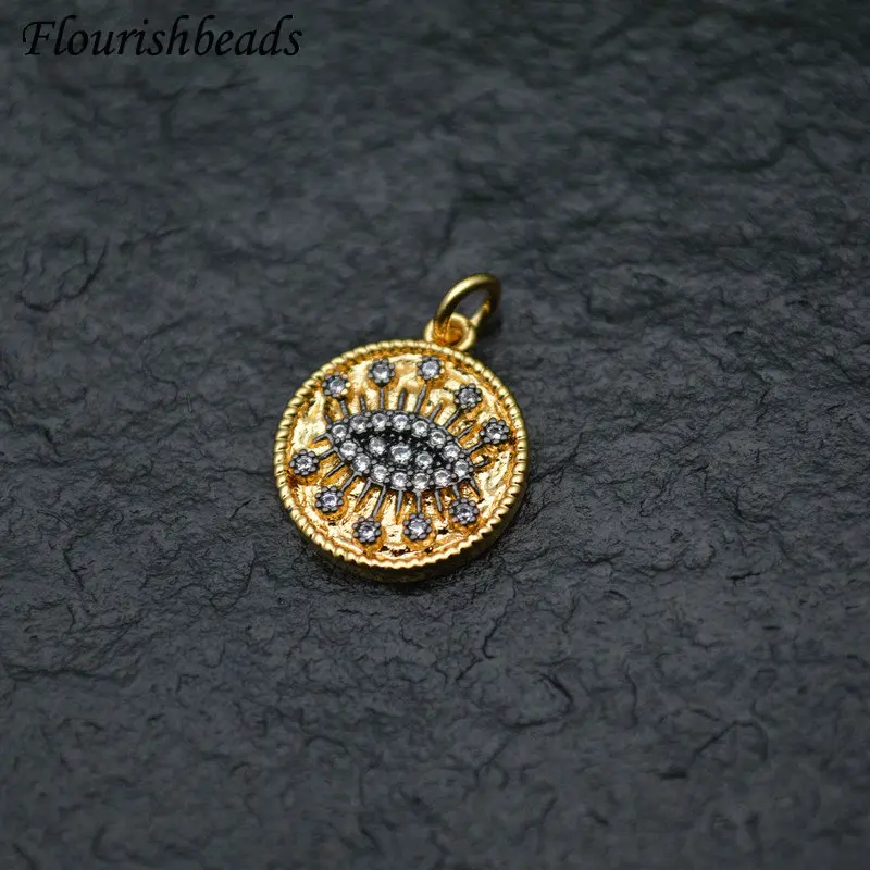Luxury Eye Shape Pave CZ Zircon Beads Round Pendant DIY Parts Jewelry Makings Multi-use Accessories for Necklace Choker 10pcs
Luxury Eye Shape Pave CZ Zircon Beads Round Pendant DIY Parts Jewelry Makings Multi-use Accessories for Necklace Choker 10pcs