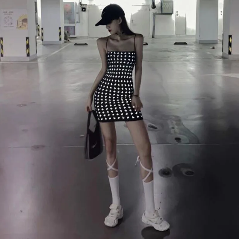 Chic Style Dress Women Night Shining Sleeveless Slash Neck Spaghetti Strap Mini Dress Hot Sexy Summer Dresses 
Chic Style Dress Women Night Shining Sleeveless Slash Neck Spaghetti Strap Mini Dress Hot Sexy Summer Dresses