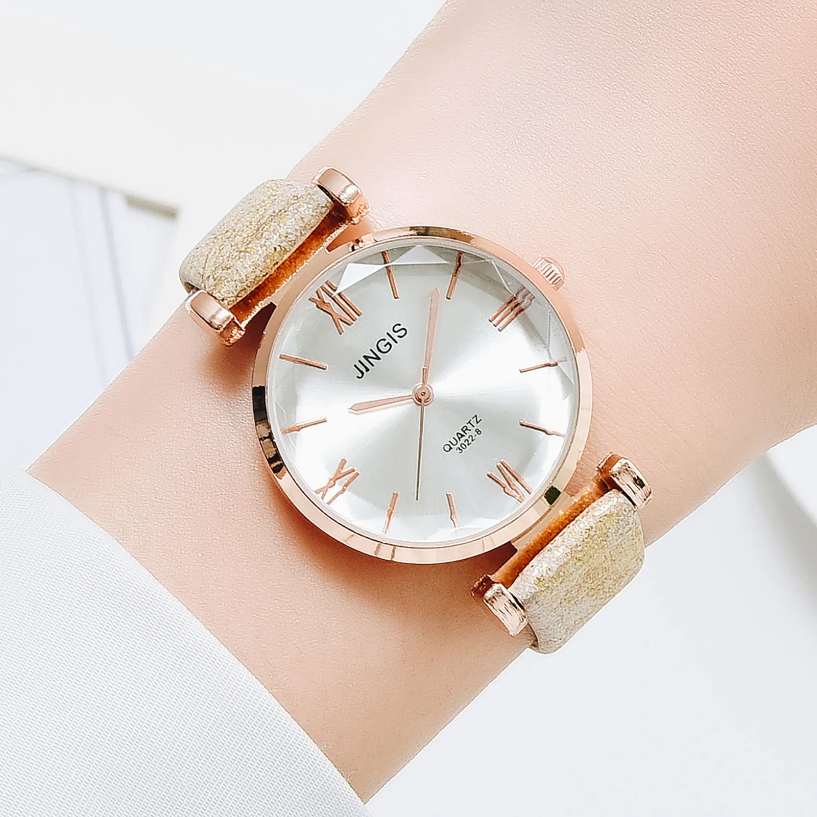 Ladies Magnetic Starry Sky Clock Luxury Women Watches Fashion Diamond Female Quartz Wristwatches Relogio Feminino Zegarek Damski
Ladies Magnetic Starry Sky Clock Luxury Women Watches Fashion Diamond Female Quartz Wristwatches Relogio Feminino Zegarek Damski