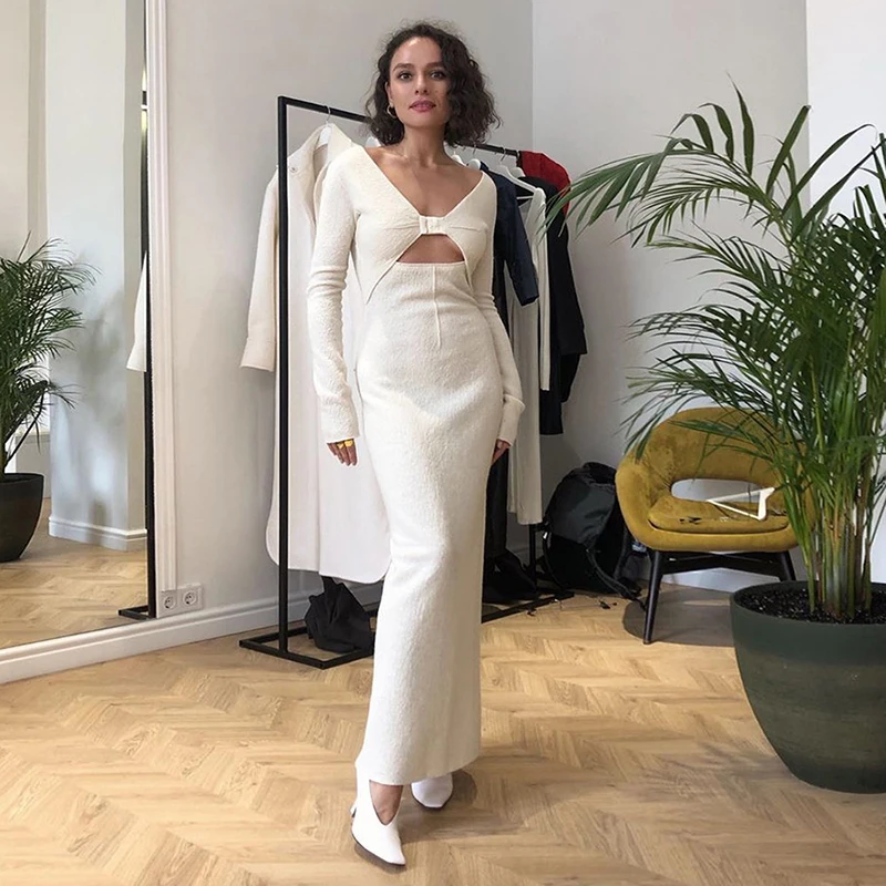 Woman Dress 2021 Spring Elegant Sexy V Neck High Split Long Party Dress Women Casual Slim Hollow Out Polar Fleece Pencil Dresses
Woman Dress 2021 Spring Elegant Sexy V Neck High Split Long Party Dress Women Casual Slim Hollow Out Polar Fleece Pencil Dresses