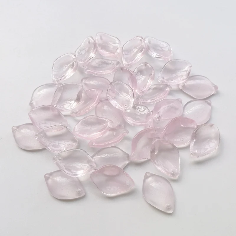 20 Pieces/lot 12x18mm 26# Pink Color Leaf-shaped With Hole Glass Beads Handmade DIY Hair Jewelry Accessories Sew On Beads
20 Pieces/lot 12x18mm 26# Pink Color Leaf-shaped With Hole Glass Beads Handmade DIY Hair Jewelry Accessories Sew On Beads