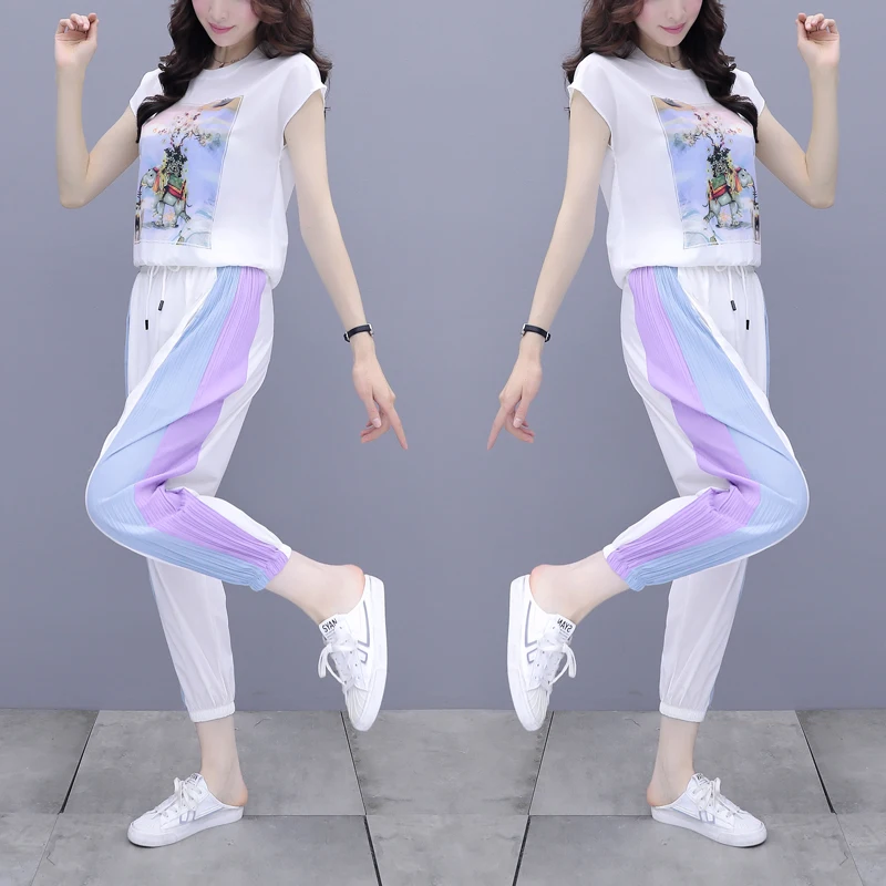 Houthion Women Two Piece Set Print T Shirt and Pants Sets Summer O-neck Loose Tshirt Short Sleeve T-shirts + Suits
Houthion Women Two Piece Set Print T Shirt and Pants Sets Summer O-neck Loose Tshirt Short Sleeve T-shirts + Suits