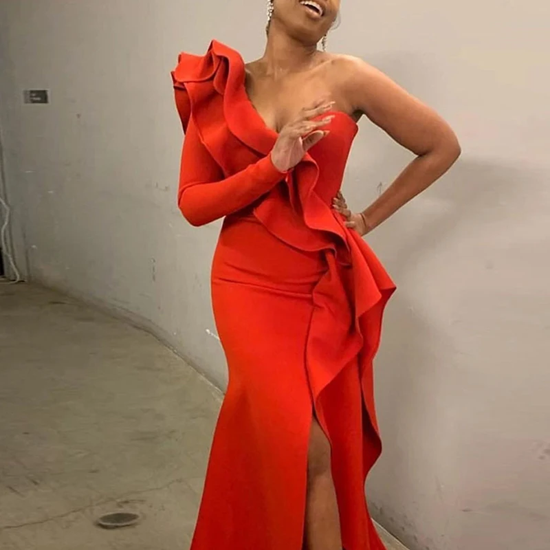 2021New summer long dresses for women One Shoulder Bodycon Bandage Dress Women Club Midi Celebrity Evening Party Dress Vestidos
2021New summer long dresses for women One Shoulder Bodycon Bandage Dress Women Club Midi Celebrity Evening Party Dress Vestidos