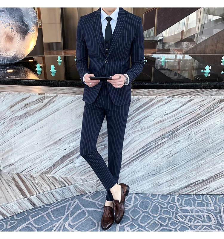 3-piece Suit Men England Style Striped Suit Set Business Work Formal Clothing Gentleman Wedding Dress Slim Fit Suit Grey Black
3-piece Suit Men England Style Striped Suit Set Business Work Formal Clothing Gentleman Wedding Dress Slim Fit Suit Grey Black
