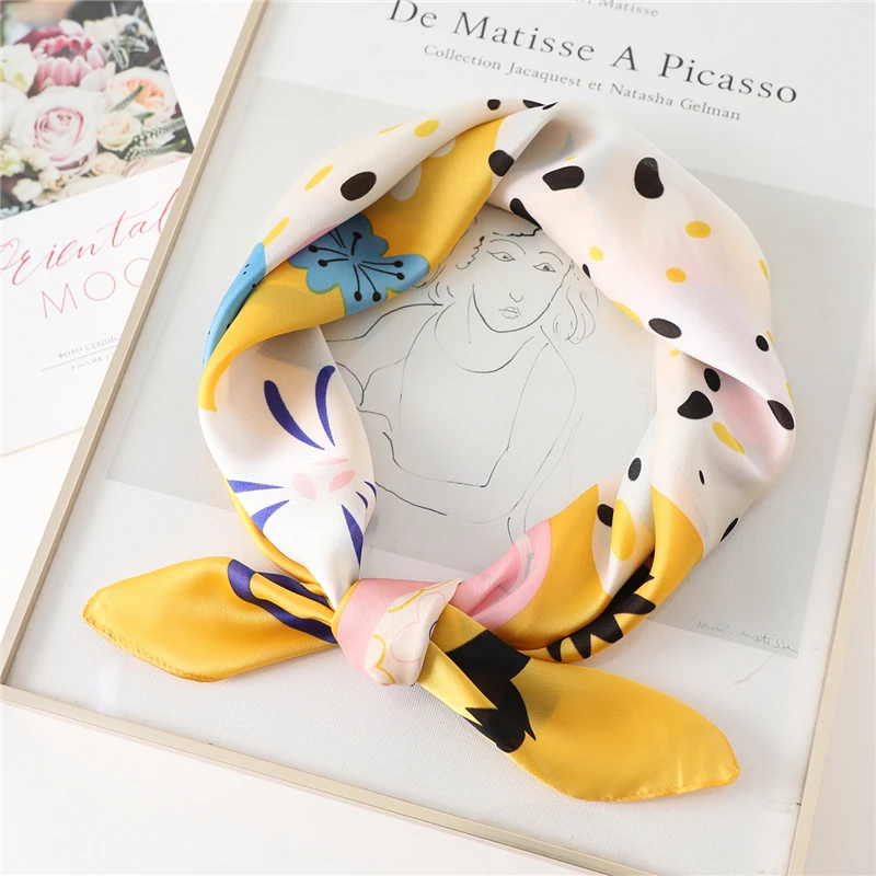 Women Scarf Silk Square Shawl Fashion Print Foulard Head Band Scarves Lady Hairband Neckerchief Female Hijab Bandana New
Women Scarf Silk Square Shawl Fashion Print Foulard Head Band Scarves Lady Hairband Neckerchief Female Hijab Bandana New