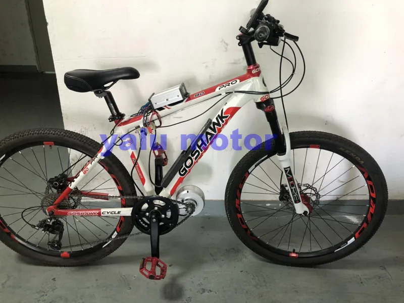 YALU MOTOR 2020 New design Lithium Battery Ebike Kit 250-500W 36-48V Middle Drive Motor Kit for Mountain Bike Bicycle
YALU MOTOR 2020 New design Lithium Battery Ebike Kit 250-500W 36-48V Middle Drive Motor Kit for Mountain Bike Bicycle