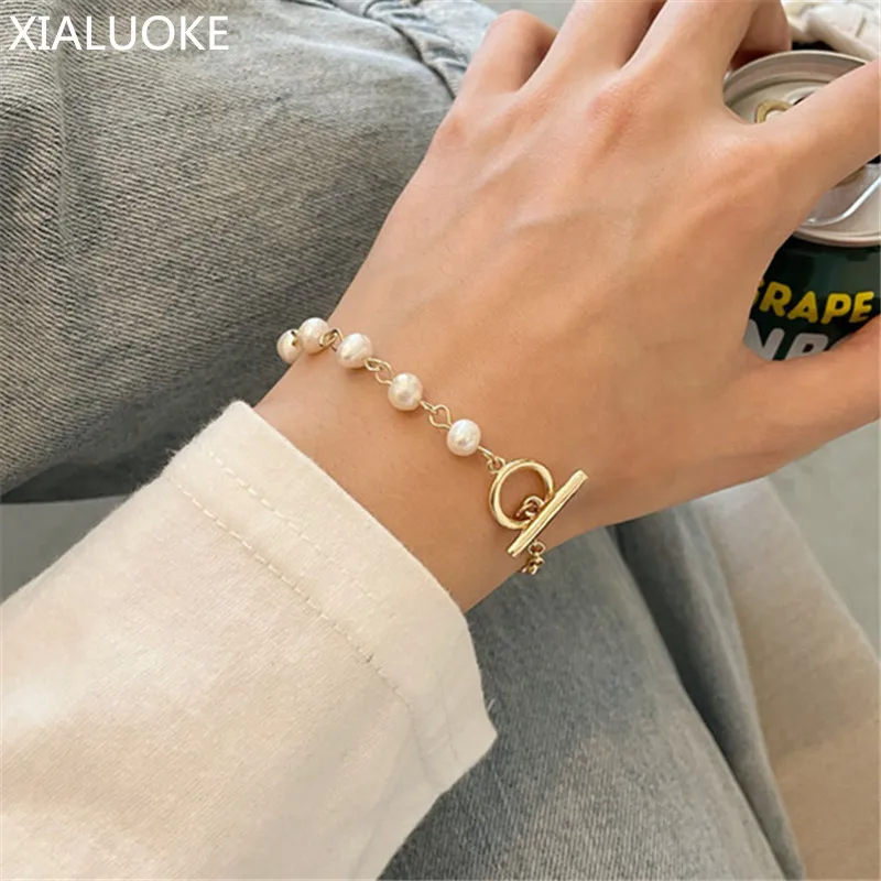 XIALUOKE Cute Romantic Baroque Freshwater Pearl Strand Bracelets For Women Lovely Metal Chain Hand Catenary Fashion Jewelry
XIALUOKE Cute Romantic Baroque Freshwater Pearl Strand Bracelets For Women Lovely Metal Chain Hand Catenary Fashion Jewelry