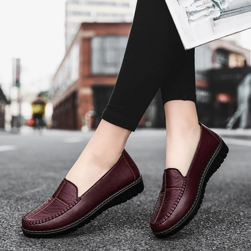 Women Casual Shoes Leather Designer Women Sneakers Slip-on Ladies Loafers Shoes Lightweight Mom's Moccasins Zapatos Mujer
Women Casual Shoes Leather Designer Women Sneakers Slip-on Ladies Loafers Shoes Lightweight Mom's Moccasins Zapatos Mujer