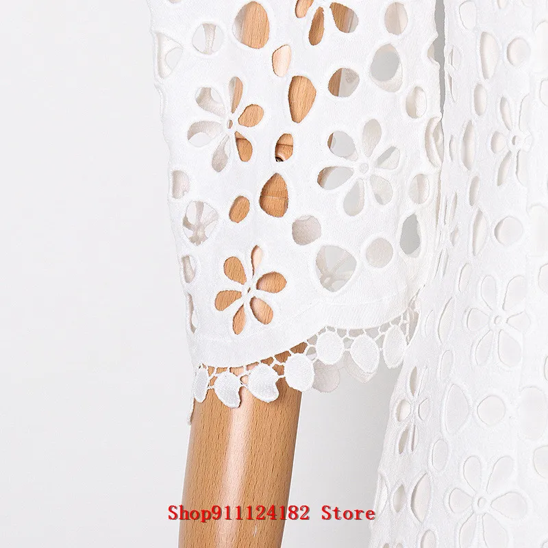 2021Early Spring New Temperament Fashion Hollow Out Water Soluble Flower Slim Bubble Sleeve Solid Sexy Dress
2021Early Spring New Temperament Fashion Hollow Out Water Soluble Flower Slim Bubble Sleeve Solid Sexy Dress