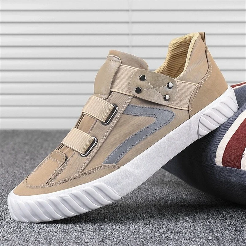 2021 New Vulcanized canvas Shoes High quality Lightweight breathable skateboarding shoes Fashion Men Classic Velcro sneakers
2021 New Vulcanized canvas Shoes High quality Lightweight breathable skateboarding shoes Fashion Men Classic Velcro sneakers