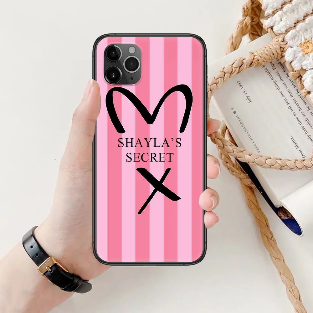 Fashion pink Love VS Brand Phone Case Cover Hull For iphone 5 5s se 2 6 6s 7 8 12 mini plus X XS XR 11 PRO MAX black painting
Fashion pink Love VS Brand Phone Case Cover Hull For iphone 5 5s se 2 6 6s 7 8 12 mini plus X XS XR 11 PRO MAX black painting