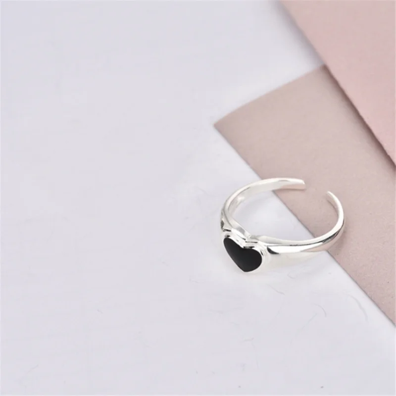 Simple Black Love Fashion Ring Open Tears Retro Men's Women's Holiday Gift Party Jewelry Wholesale
Simple Black Love Fashion Ring Open Tears Retro Men's Women's Holiday Gift Party Jewelry Wholesale