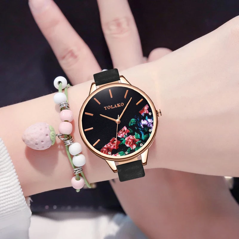 2021 Women Watches Exquisite Simple Style Luxury Ladies Quartz Wristwatch Fashion Leather Strap Clock Creative Dress Gift Watch
2021 Women Watches Exquisite Simple Style Luxury Ladies Quartz Wristwatch Fashion Leather Strap Clock Creative Dress Gift Watch