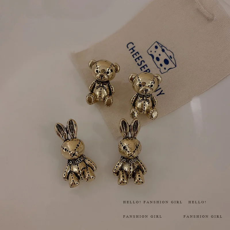 Korean Fashion Jewelry for Women 925 Silver Sterling Adorable Adventurous Bunny Rabbit Bear 14k Gold Stud Earrings for Women
Korean Fashion Jewelry for Women 925 Silver Sterling Adorable Adventurous Bunny Rabbit Bear 14k Gold Stud Earrings for Women