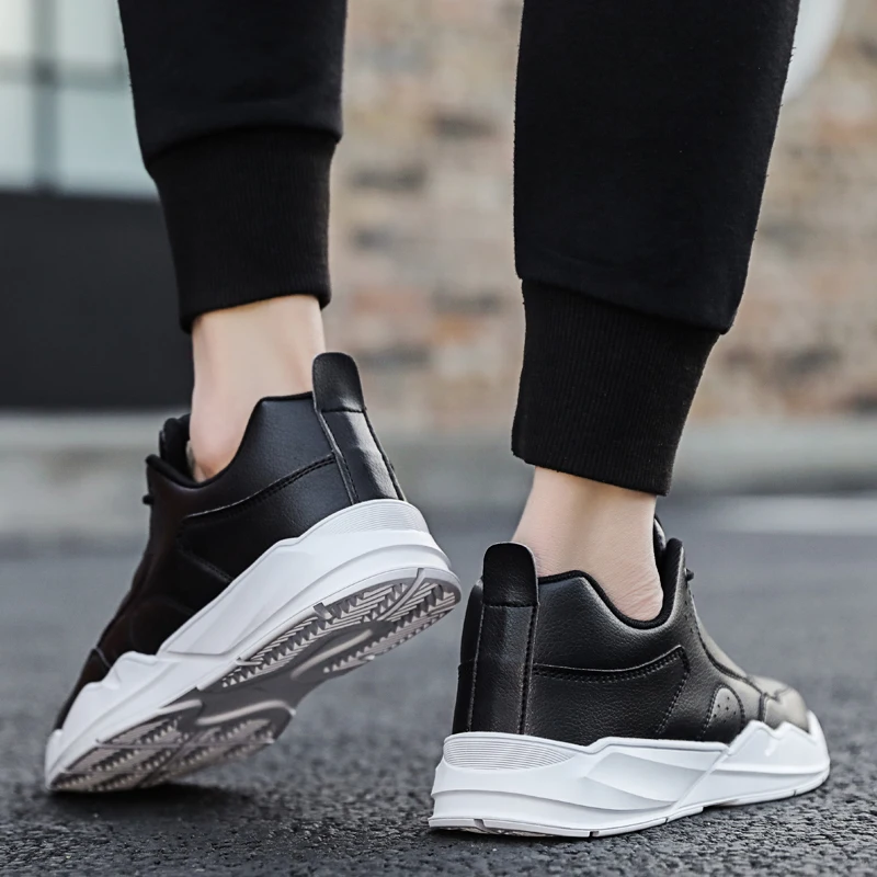 Men Fashion Canvas Sneakers White Work Loafers Leather-covered Breathable Outdoor Walking Trip For Men With Free Shipping
Men Fashion Canvas Sneakers White Work Loafers Leather-covered Breathable Outdoor Walking Trip For Men With Free Shipping