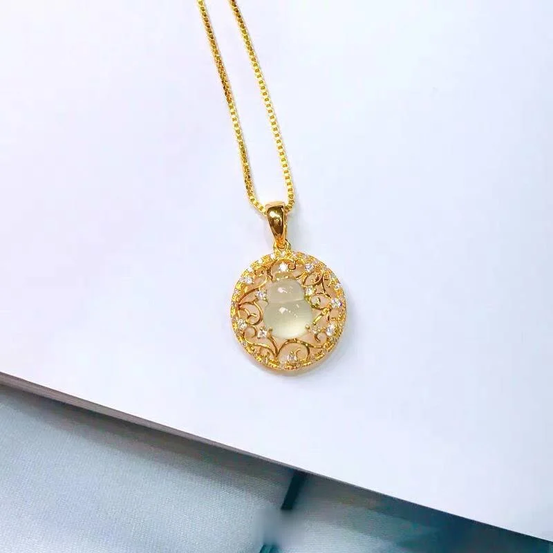 Original new silver inlaid natural ice chalcedony gourd pendant necklace elegant charm creative retro female silver jewelry
Original new silver inlaid natural ice chalcedony gourd pendant necklace elegant charm creative retro female silver jewelry