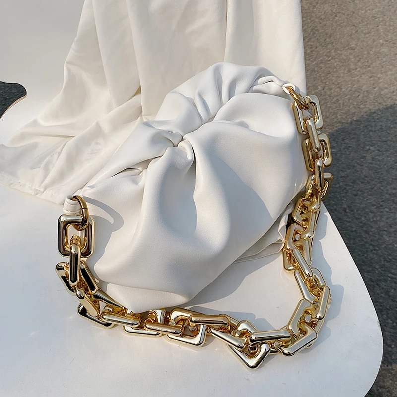 Luxury Designer Cloud Clutch Women Bag 2021 Hot New Trendy Fashion Ladies Thick Chain Shoulder Bag Soft PU Women Handbag Tote
Luxury Designer Cloud Clutch Women Bag 2021 Hot New Trendy Fashion Ladies Thick Chain Shoulder Bag Soft PU Women Handbag Tote