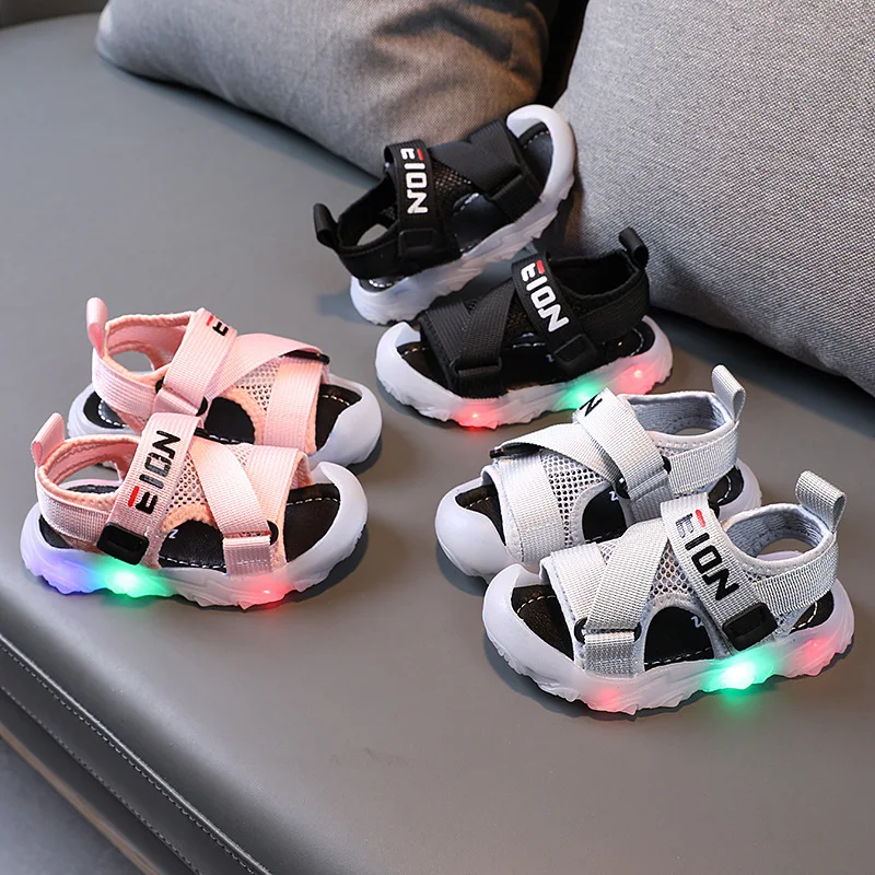2021 Summer New Boys Jelly Shoes Children's Light-up Sandals Flat Heels Soft-soled Pink Beach Shoes Girls Luminous Sole E04124
2021 Summer New Boys Jelly Shoes Children's Light-up Sandals Flat Heels Soft-soled Pink Beach Shoes Girls Luminous Sole E04124