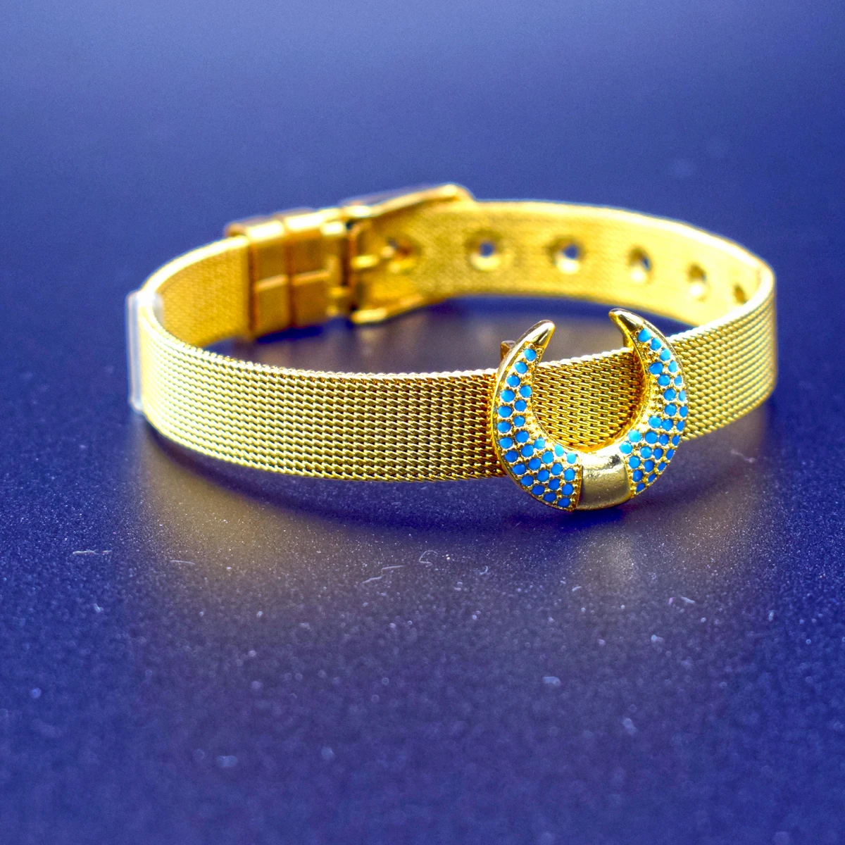 Blue Cubic Zirconia Moon and Bullfighter Charm Bracelet Femme Lovers Jewelry Stainless Steel Wrist Bracelets for Women
Blue Cubic Zirconia Moon and Bullfighter Charm Bracelet Femme Lovers Jewelry Stainless Steel Wrist Bracelets for Women