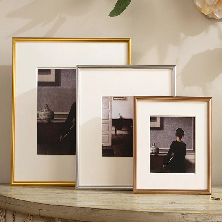 Luxury Metal Photo Frame Aluminium Stand Modern Elegant Design Photo Frame Wall Art Gallery Marco Fotos Home Decoration DG50XK
Luxury Metal Photo Frame Aluminium Stand Modern Elegant Design Photo Frame Wall Art Gallery Marco Fotos Home Decoration DG50XK