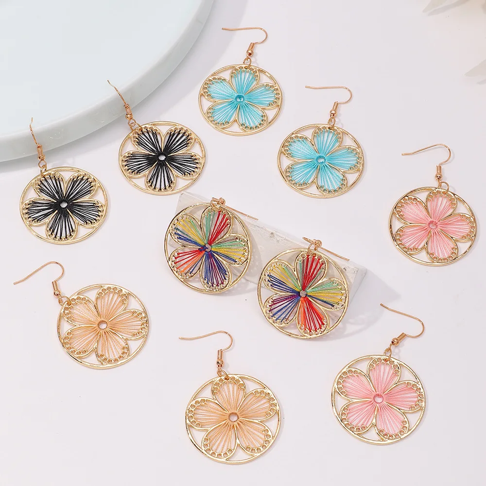 Fashion Boho Tassel Earrings Womens Bohemia National Wind Daisy Flowers Alloy Hand Made Knitting Earrings Jewelry for Girls
Fashion Boho Tassel Earrings Womens Bohemia National Wind Daisy Flowers Alloy Hand Made Knitting Earrings Jewelry for Girls