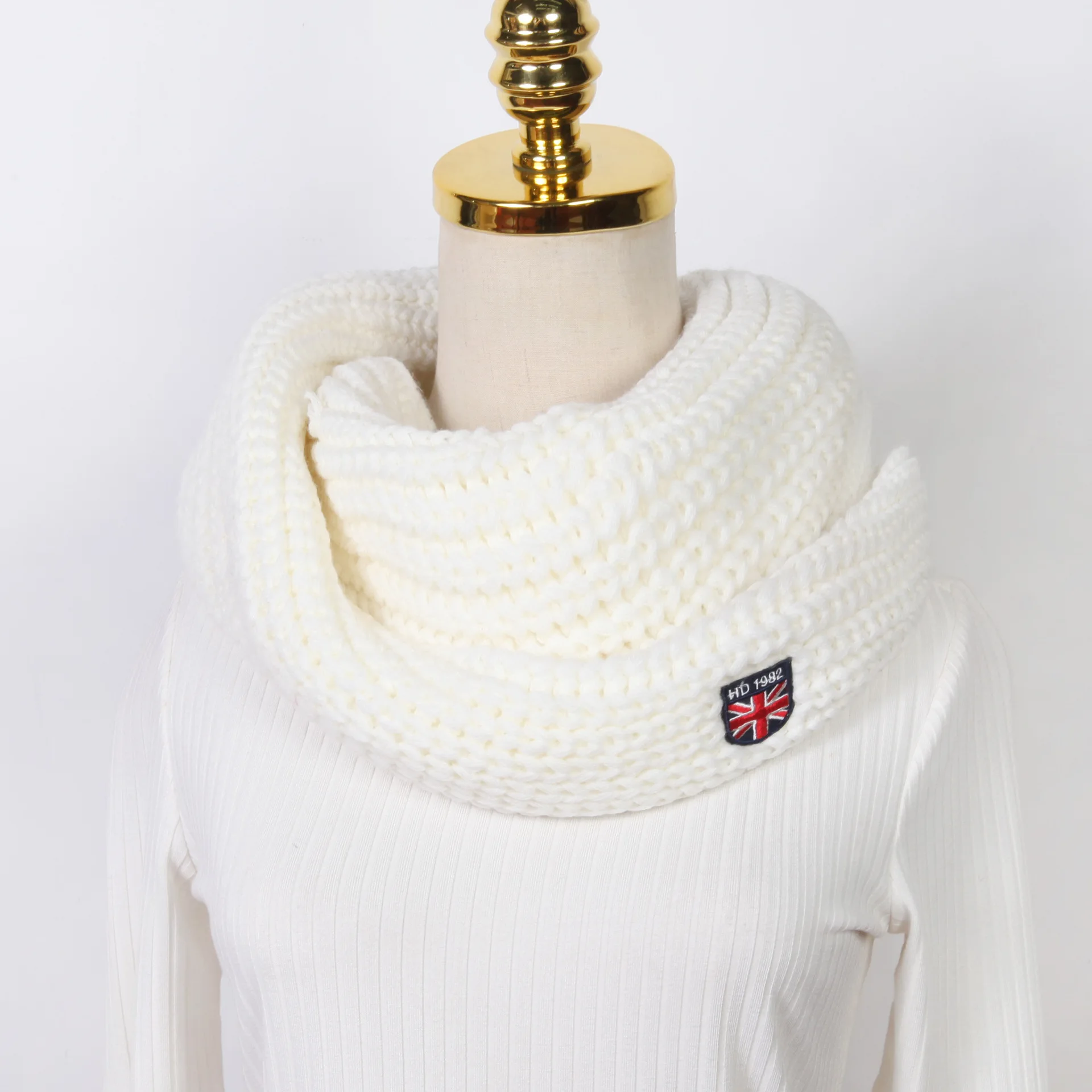 acetate women scarf thick wool winter women bib 60-80 long size warm knitting fashion scaves pure colors
acetate women scarf thick wool winter women bib 60-80 long size warm knitting fashion scaves pure colors