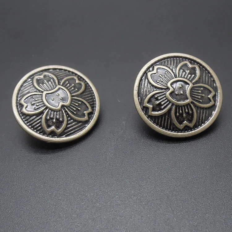 Bronze Retro Flower Button for Coat Suit Jacket Tailor's Metal Shank Buttons DIY Denim Clothing Craft Sewing Clasp Accessories 
Bronze Retro Flower Button for Coat Suit Jacket Tailor's Metal Shank Buttons DIY Denim Clothing Craft Sewing Clasp Accessories