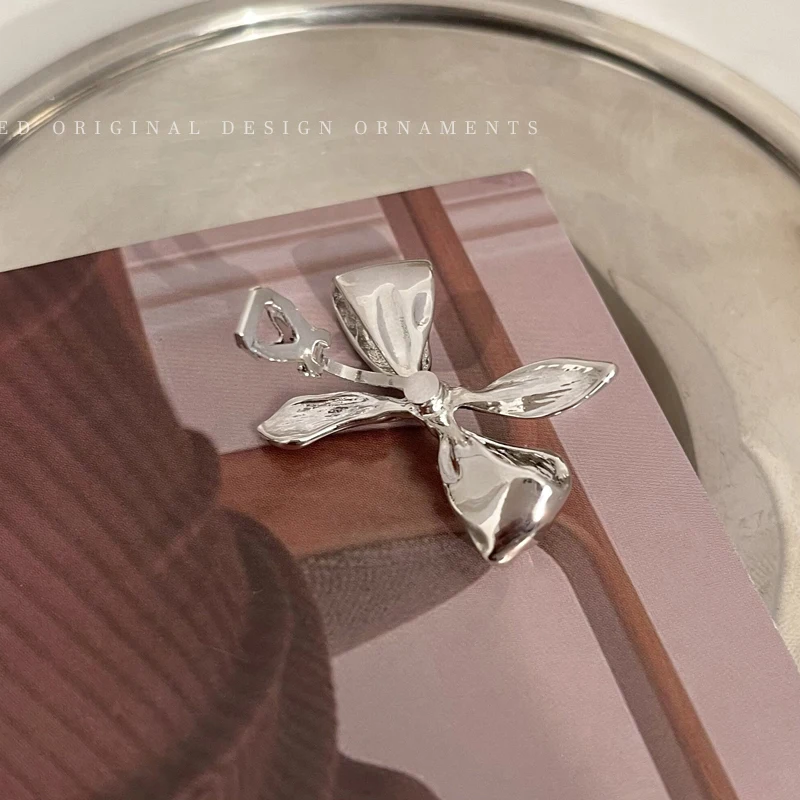 Butterfly Clip On Earrings Pendientes Fake Piercing Fashion Jewelry 2021 Moda Simple Personality Gift E-girl oorbellen For Women
Butterfly Clip On Earrings Pendientes Fake Piercing Fashion Jewelry 2021 Moda Simple Personality Gift E-girl oorbellen For Women