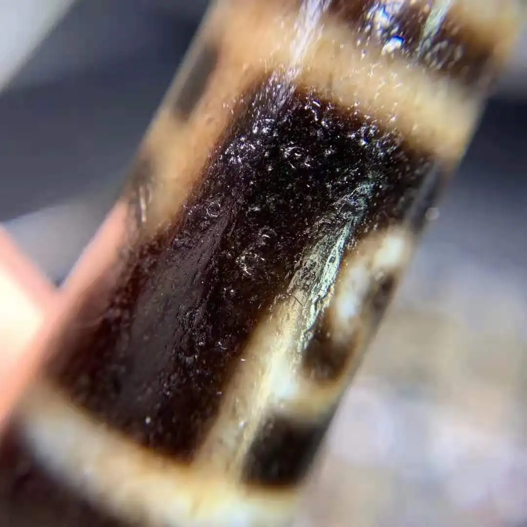 33pcs/lots Wholesales Magic Natural Agate Stone Different Patterns Big Size Tibetan Dzi Beads 15mm*68mm Around Jewelry Making
33pcs/lots Wholesales Magic Natural Agate Stone Different Patterns Big Size Tibetan Dzi Beads 15mm*68mm Around Jewelry Making