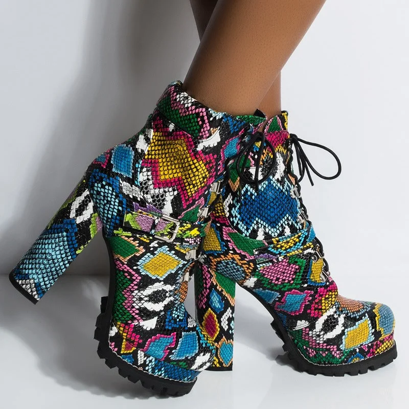 Flower skin snake pattern women's boots waterproof platform short boots high heel middle heel boots thick heel women's Boots
Flower skin snake pattern women's boots waterproof platform short boots high heel middle heel boots thick heel women's Boots