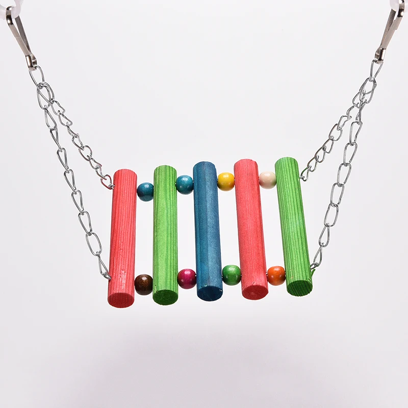 1 шт., игрушка-попугай из натурального дерева 
1 шт., игрушка-попугай из натурального дерева