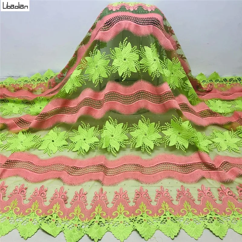 African Lace Fabric 2020Quality Lace French Net Lace Fabric Embroidered Nigerian Tulle Lace Fabric For Wedding 5yards/pcs B26-28
African Lace Fabric 2020Quality Lace French Net Lace Fabric Embroidered Nigerian Tulle Lace Fabric For Wedding 5yards/pcs B26-28