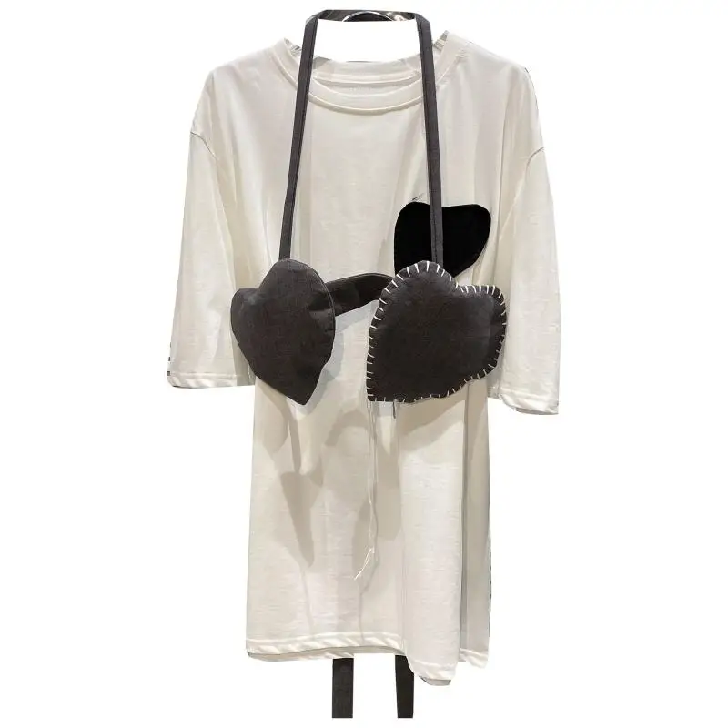 2021 Summer New Cute Heart Shape Bag Decorative Personality Two-Piece Short-Sleeved T-shirt for Women
2021 Summer New Cute Heart Shape Bag Decorative Personality Two-Piece Short-Sleeved T-shirt for Women