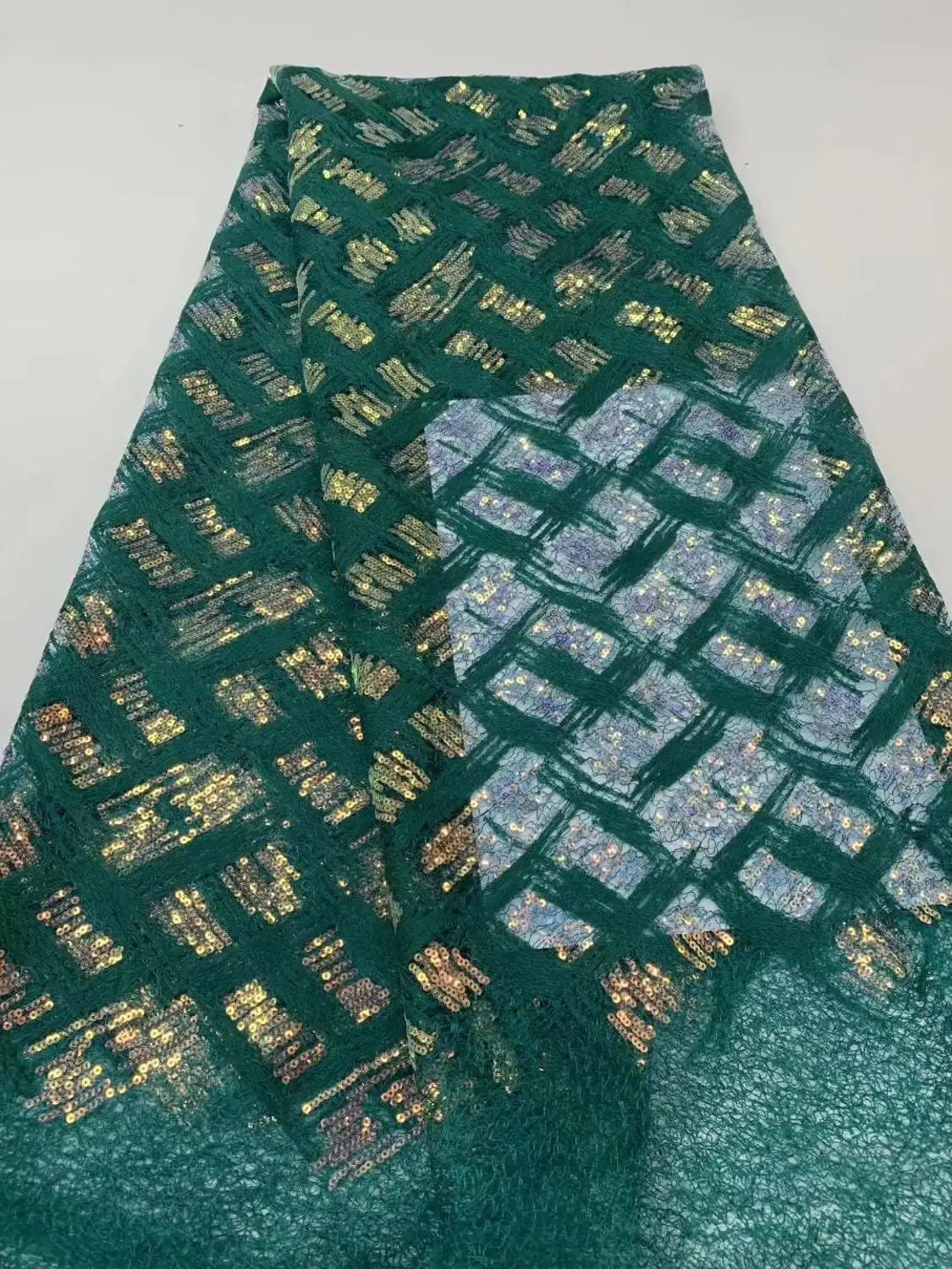 High Quality African Sequin Lace Fabric 2020 Ankara Style French Lace Sequence Tulle Lace Nigerian Lace For Wedding Dress Fabric
High Quality African Sequin Lace Fabric 2020 Ankara Style French Lace Sequence Tulle Lace Nigerian Lace For Wedding Dress Fabric