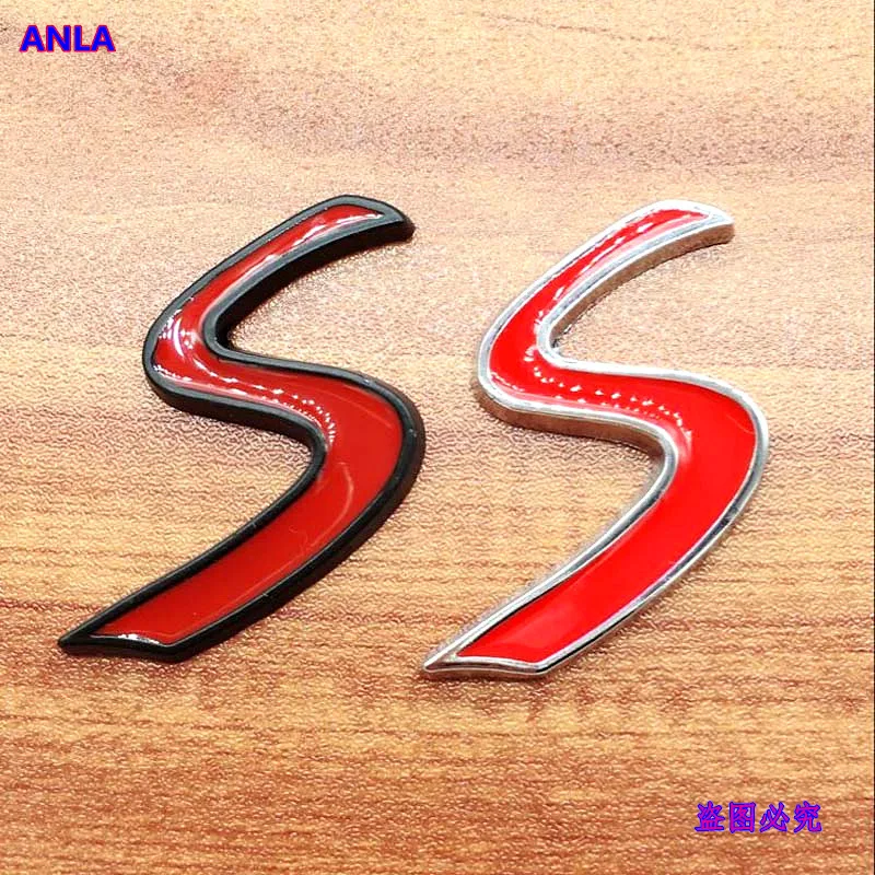 1pcs 3D S logo Car Stickers Rear Trunk Tail Emblem for Mini Cooper S R55 R56 R57 R58 R59 R60 R61 F54 F55 F56 F60 Accessories
1pcs 3D S logo Car Stickers Rear Trunk Tail Emblem for Mini Cooper S R55 R56 R57 R58 R59 R60 R61 F54 F55 F56 F60 Accessories