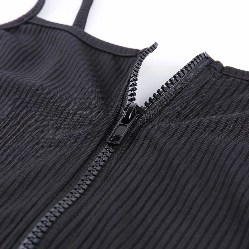 WannaThis Zipper V-Neck Sleeveless Playsuit Women Slim Elastic Summer Strap Rompers Bodysuit Casual Sexy Solid Color New 2020
WannaThis Zipper V-Neck Sleeveless Playsuit Women Slim Elastic Summer Strap Rompers Bodysuit Casual Sexy Solid Color New 2020