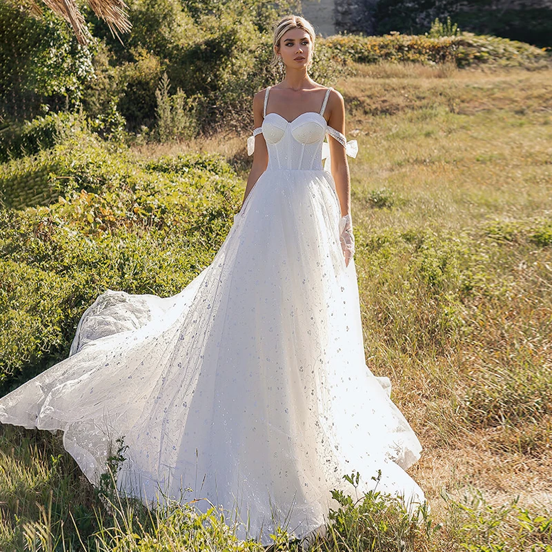 

LOUIS NOVIAS A-Line Wedding Dress 2022 Romantic Beading Spaghetti Strap Sweetheart Backless Bridal Gown Beach Vestidos De Novia