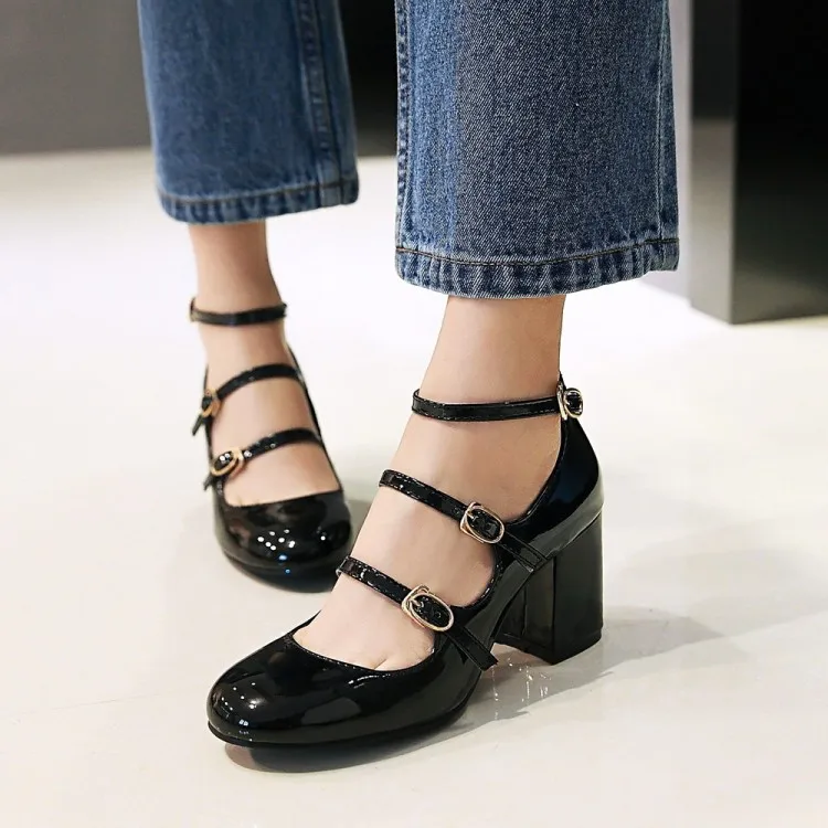 Women Fashion High Heels Shoes Mary Jane Shoes Patent Leather Black Root Buckle Shoes Bride Red Wedding Shoes Plus Size 42 43
Women Fashion High Heels Shoes Mary Jane Shoes Patent Leather Black Root Buckle Shoes Bride Red Wedding Shoes Plus Size 42 43