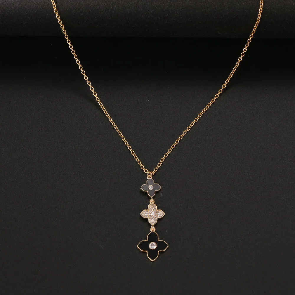 Women's Necklace Pendant high quality 3A zircon multicolor shell simple temperament fashion fashion jewelry
Women's Necklace Pendant high quality 3A zircon multicolor shell simple temperament fashion fashion jewelry