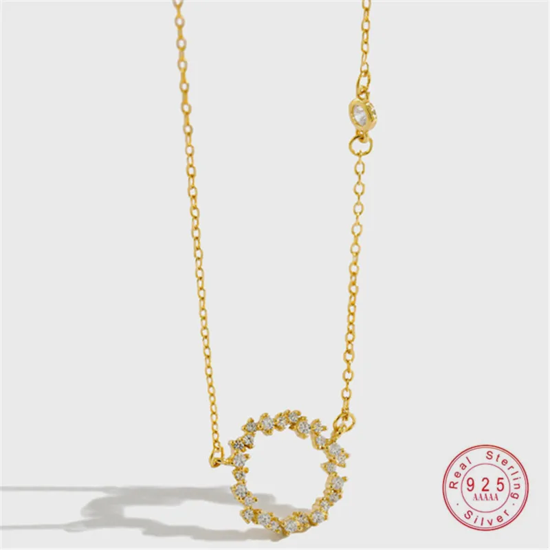 HI MAN 925 Sterling Silver Korean Temperament Micro-Inlaid Zircon Hollow Circle Clavicle Chain Necklace Women Elegant Jewelry
HI MAN 925 Sterling Silver Korean Temperament Micro-Inlaid Zircon Hollow Circle Clavicle Chain Necklace Women Elegant Jewelry