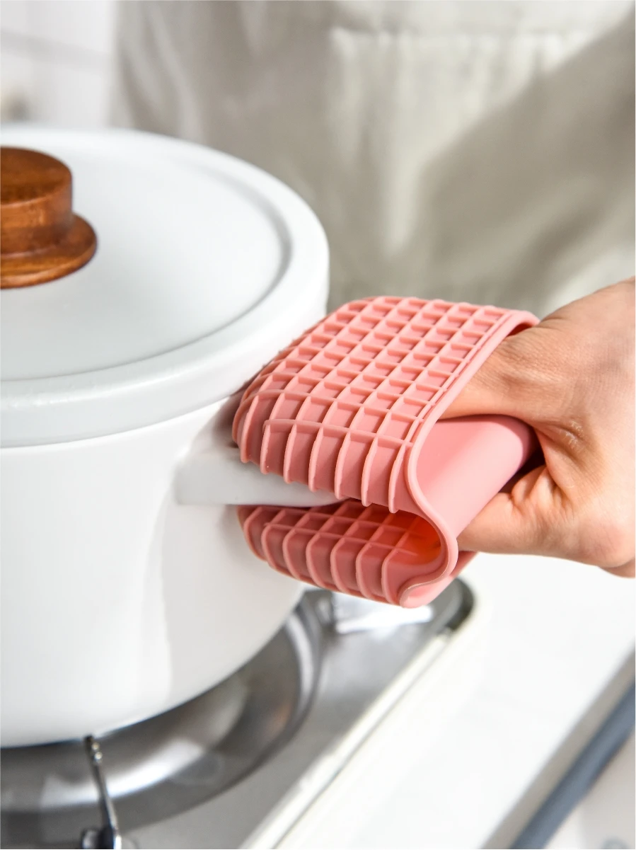 2 Pieces Glue Anti-Scald Gloves Thicken Bowl Chuck Clamp Kitchen Insulated Tray Holder Bowl Baking Microwave Oven Hand Clip
2 Pieces Glue Anti-Scald Gloves Thicken Bowl Chuck Clamp Kitchen Insulated Tray Holder Bowl Baking Microwave Oven Hand Clip