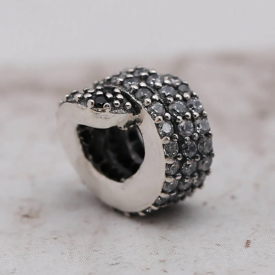 Authentic S925 Silver Bead Glittering Serpente Charm fit Lady Bracelet Bangle DIY Jewelry Clear CZ
Authentic S925 Silver Bead Glittering Serpente Charm fit Lady Bracelet Bangle DIY Jewelry Clear CZ