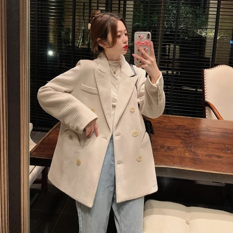 PEONFLY 2021 Women's Autumn Spring Long Pleuche Blazers Korean Style Thick Suit Jacket Notched Slim Solid Casual Outwear
PEONFLY 2021 Women's Autumn Spring Long Pleuche Blazers Korean Style Thick Suit Jacket Notched Slim Solid Casual Outwear