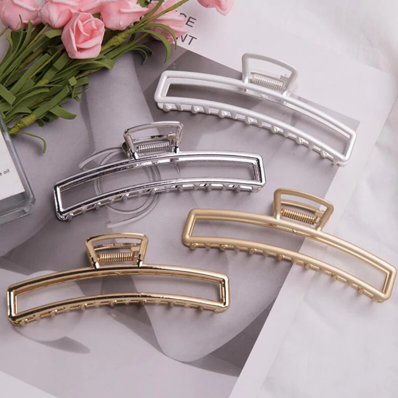 Korean Minimalist Style Geometric Metal Catch Clip Ponytail Clip Women Bath Hair Clips Hair Accessories Hollow Square Hair Claws
Korean Minimalist Style Geometric Metal Catch Clip Ponytail Clip Women Bath Hair Clips Hair Accessories Hollow Square Hair Claws