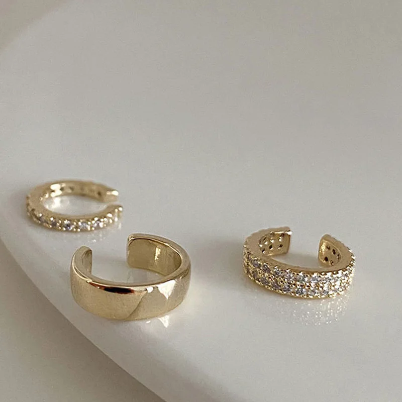 3Pcs/Set Delicate Micro Pave Zircon Cute Clip Earrings Female Buckle EarCuff No Piercings Fake Cartilage Ear Jewelry 2021
3Pcs/Set Delicate Micro Pave Zircon Cute Clip Earrings Female Buckle EarCuff No Piercings Fake Cartilage Ear Jewelry 2021