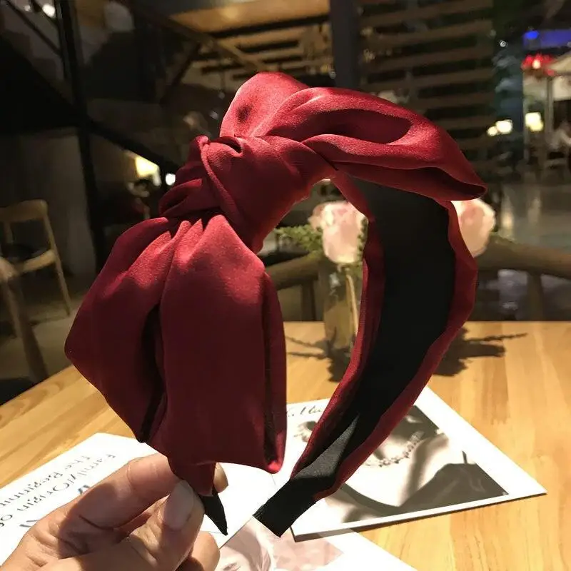 Womens Bowknot Hairbands Solid Color Autumn Winter Chiffon Hairband Ladies Girls Sweet Christmas Hair Accessories
Womens Bowknot Hairbands Solid Color Autumn Winter Chiffon Hairband Ladies Girls Sweet Christmas Hair Accessories