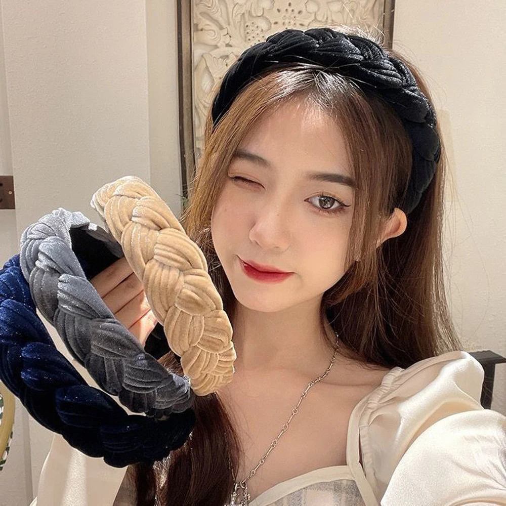 New Fashion Women Headband Wide Side Hairband Cross Knot Braid Adult Turban Soft Flannel Hair Accessories
New Fashion Women Headband Wide Side Hairband Cross Knot Braid Adult Turban Soft Flannel Hair Accessories