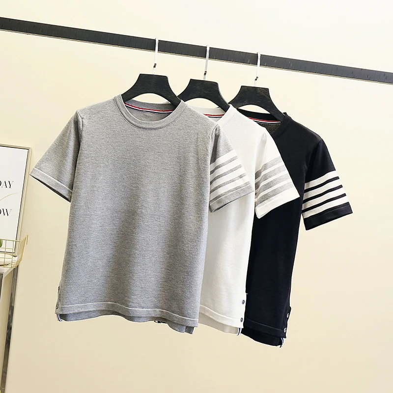 Женская футболка с коротким рукавом, футболка с принтом перьев мечты, лето 2021
Женская футболка с коротким рукавом, футболка с принтом перьев мечты, лето 2021